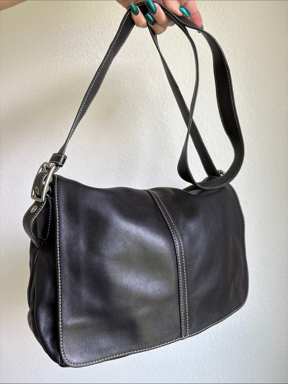 Coach Hampton Flap Shoulder Purse 9570 Black & White Contrasting Stitching